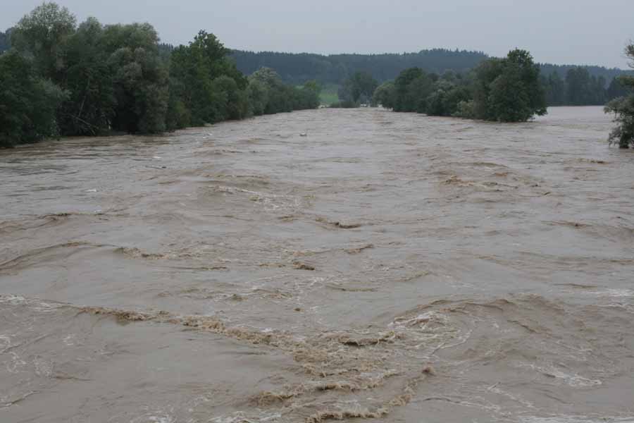 Hochwasser 22. und 23.August 2005 im Allgäu / Kanal - Iller in Martinszell