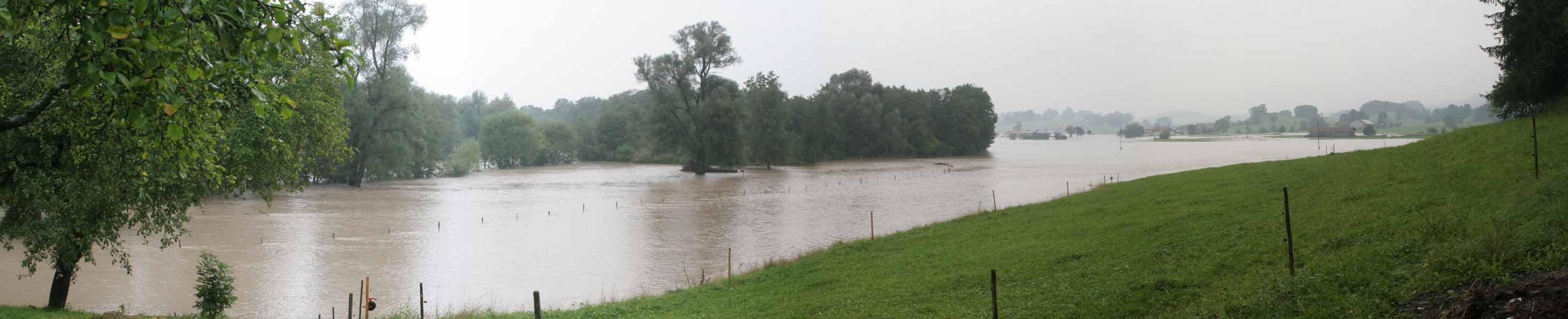 Hochwasser 22. und 23.August 2005 im Allgäu / Flutpanorama in Ottackers