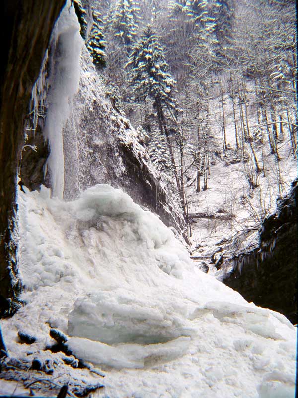 001 Scheffauer Wasserfaelle Muendung Hirschbergsaubach 1