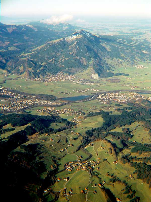Allgaeuer Alpen Gruenten und Burgberg
