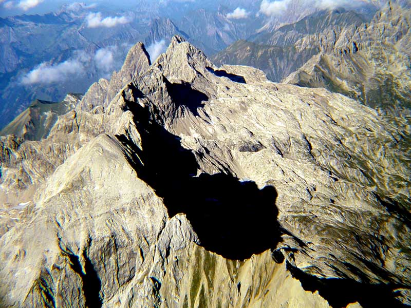 Allgaeuer Alpen Maedelegabel und Trettachspitze