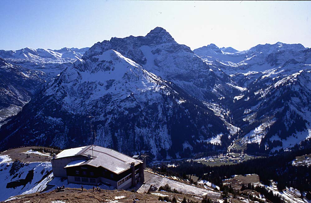 Winter im Allgäu / Blick vom Walmendinger Horn auf den ZwölferKopf