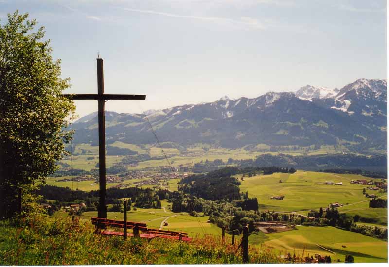 Almkreuz im Oytal