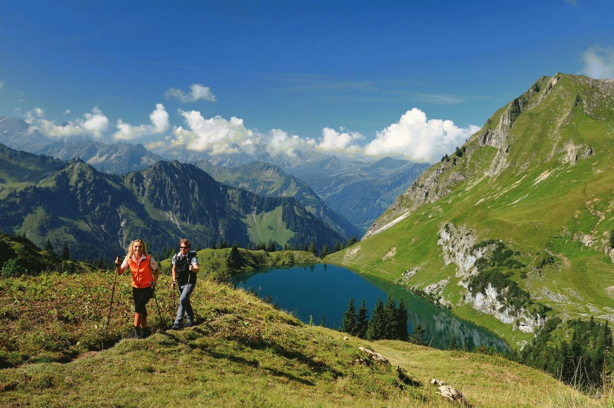 Wanderer am Seealpsee