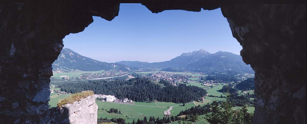 Panorama / Burgruiene Ehrenberg