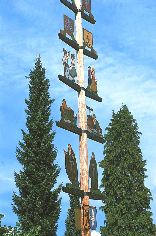 Scheidegg_Maibaum