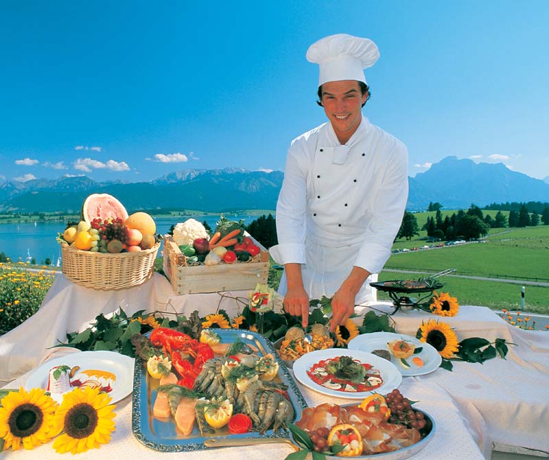 Delikatessen im Landhotel Schwarzenbach in Rieden am Forggensee